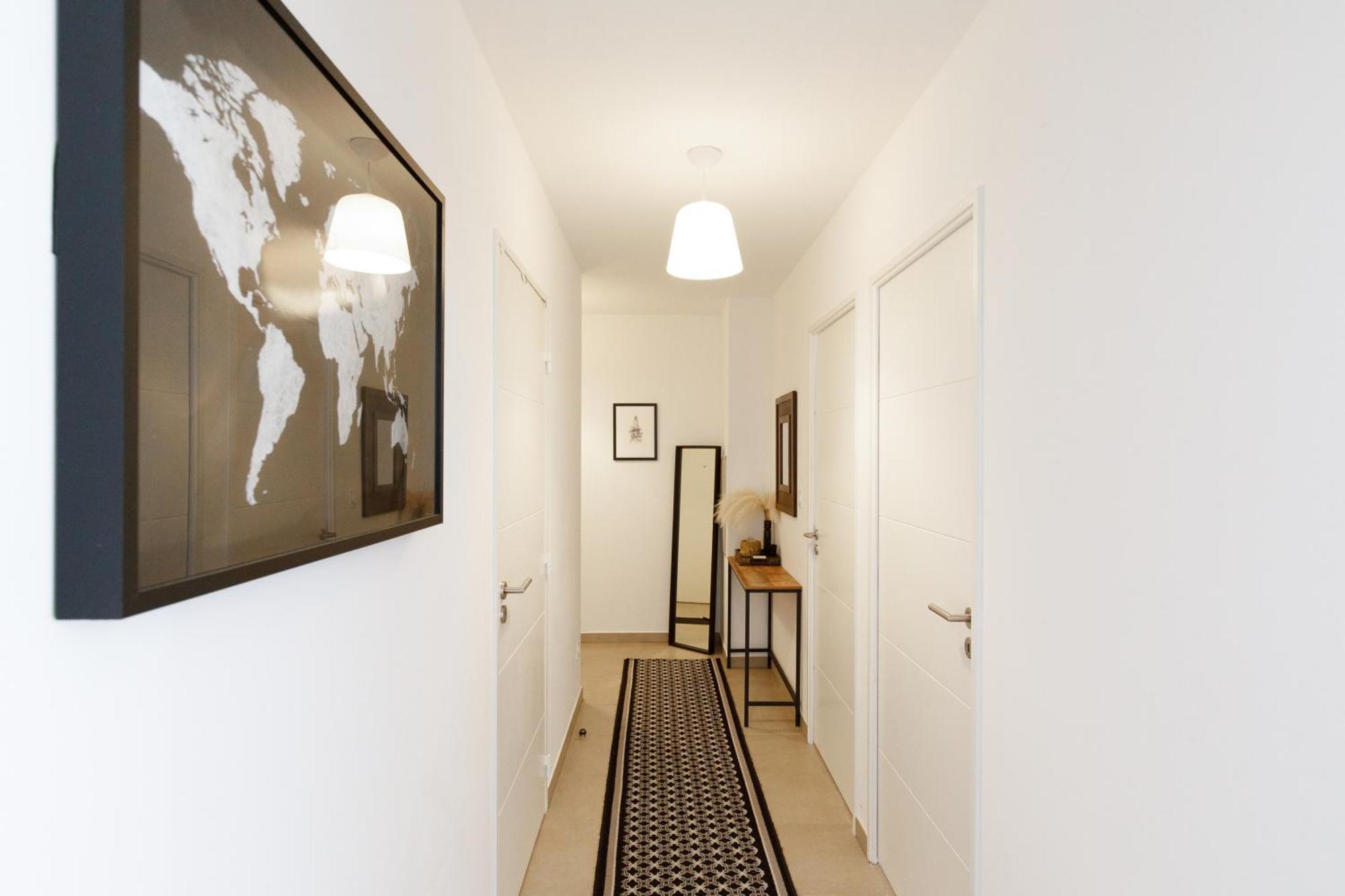 Lovely 2 Bedroom Condo With Pool Vallauris Dış mekan fotoğraf